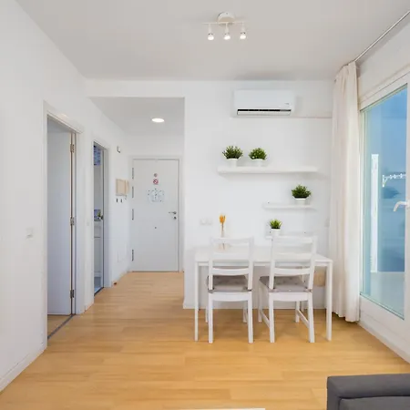 Seafront - Pedregalejo Apartment *