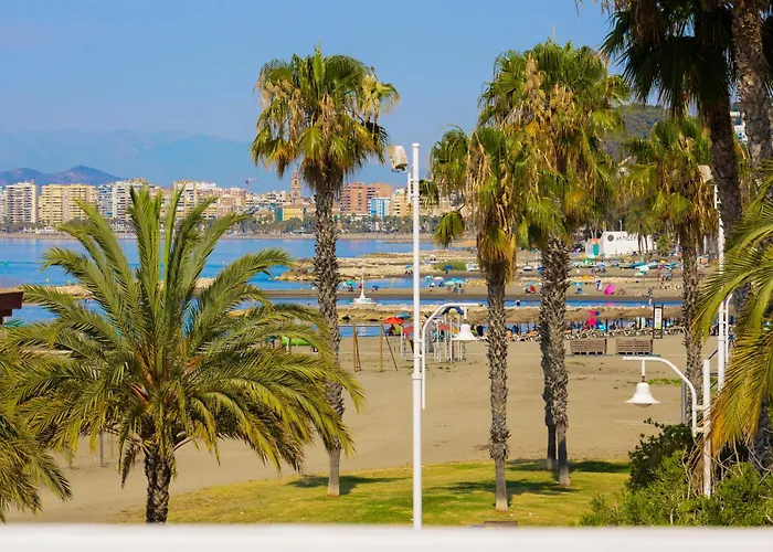 Seafront - Pedregalejo Apartment Málaga