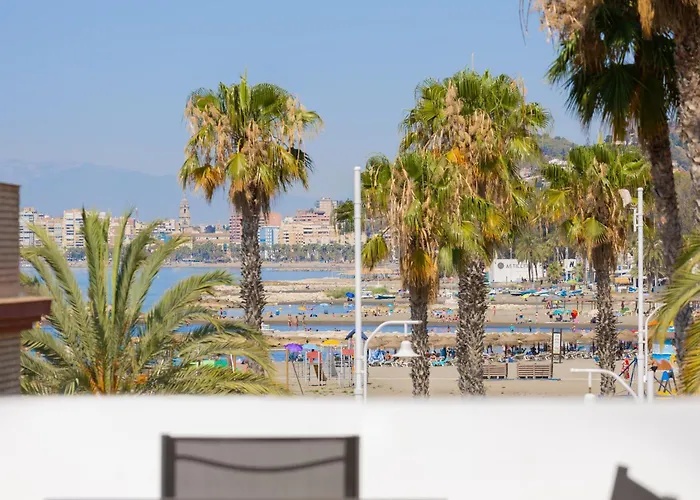 Seafront - Pedregalejo Apartment *